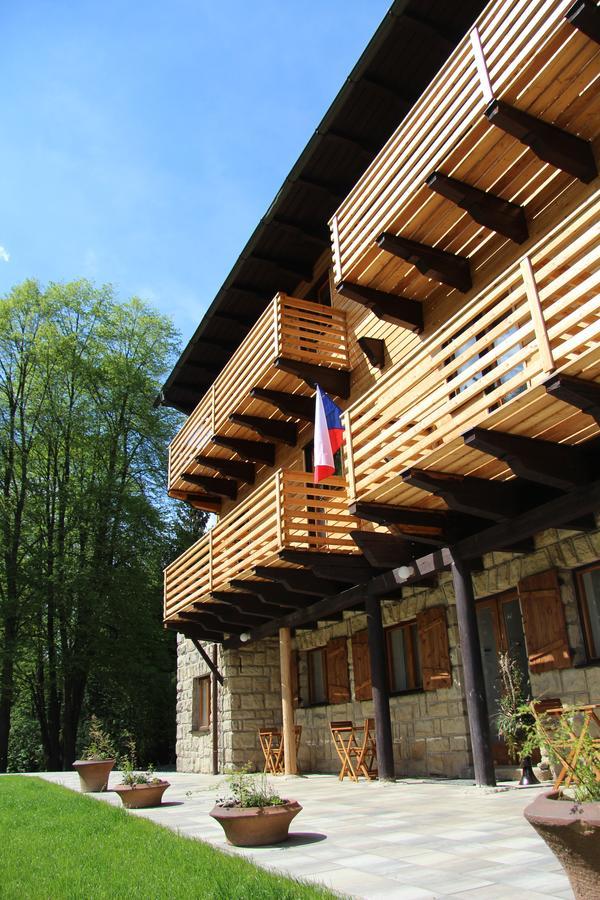 Dum Bratri Capku Hotel Budislav  Exterior foto