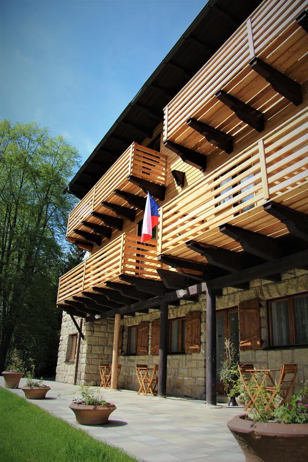 Dum Bratri Capku Hotel Budislav  Exterior foto
